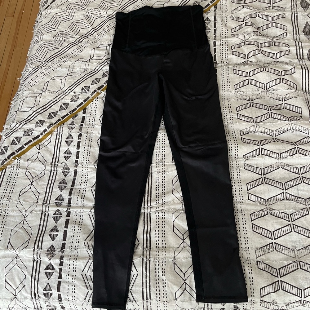 Isabel Maternity Faux Leather Leggings - Medium